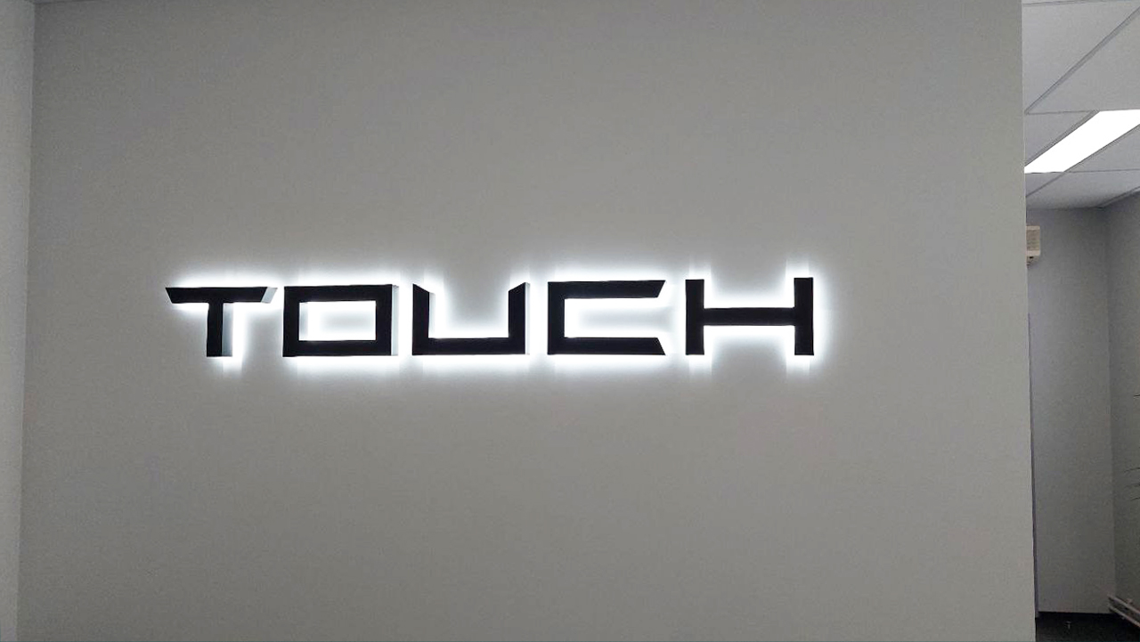 touch_02.jpg
